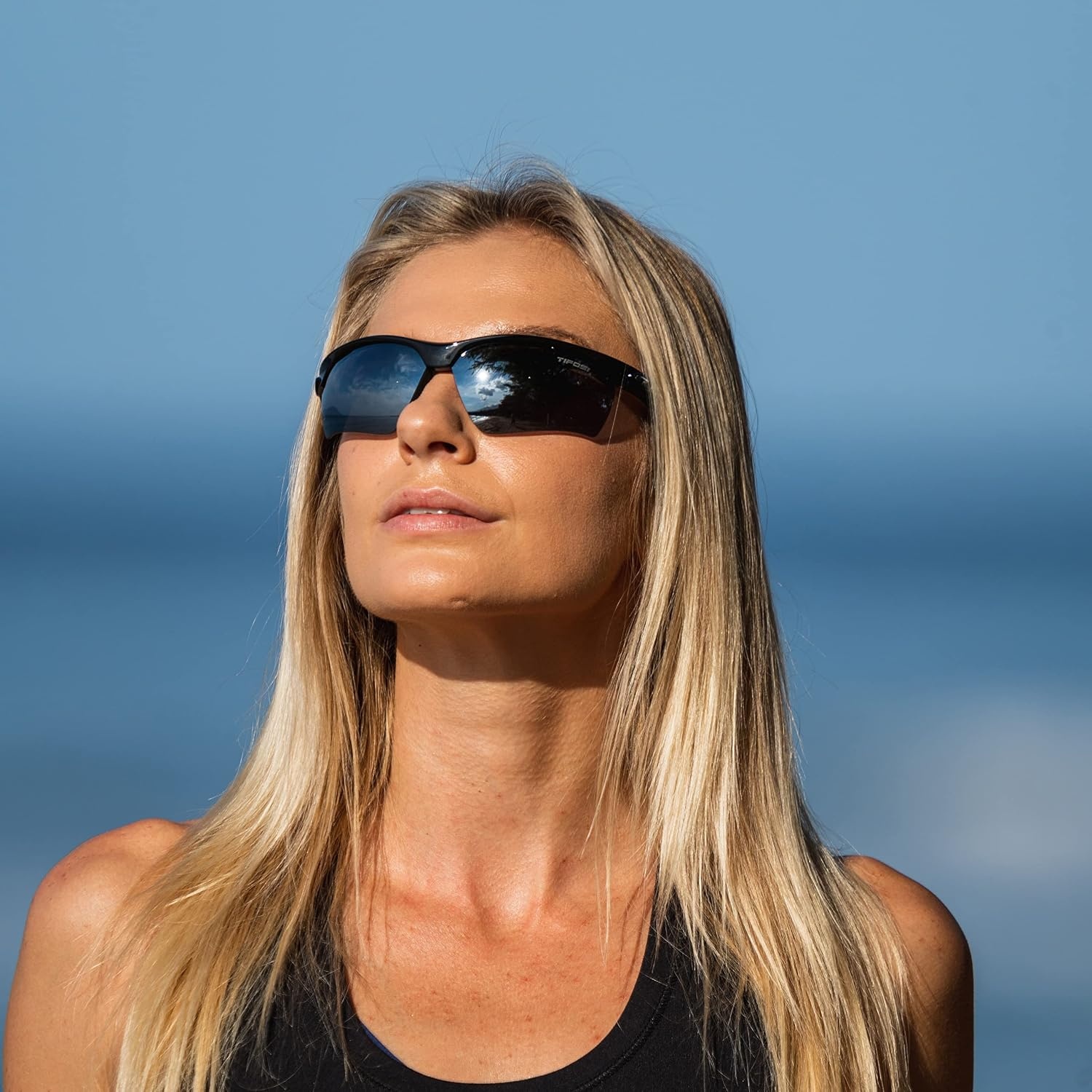 Tifosi Vero Sport Sunglasses Unisex – Ideal For Baseball, Cricket, Cycling, Golf, Hiking, Running, Tennis & Pickleball(Gloss Black (Smoke Polarized))