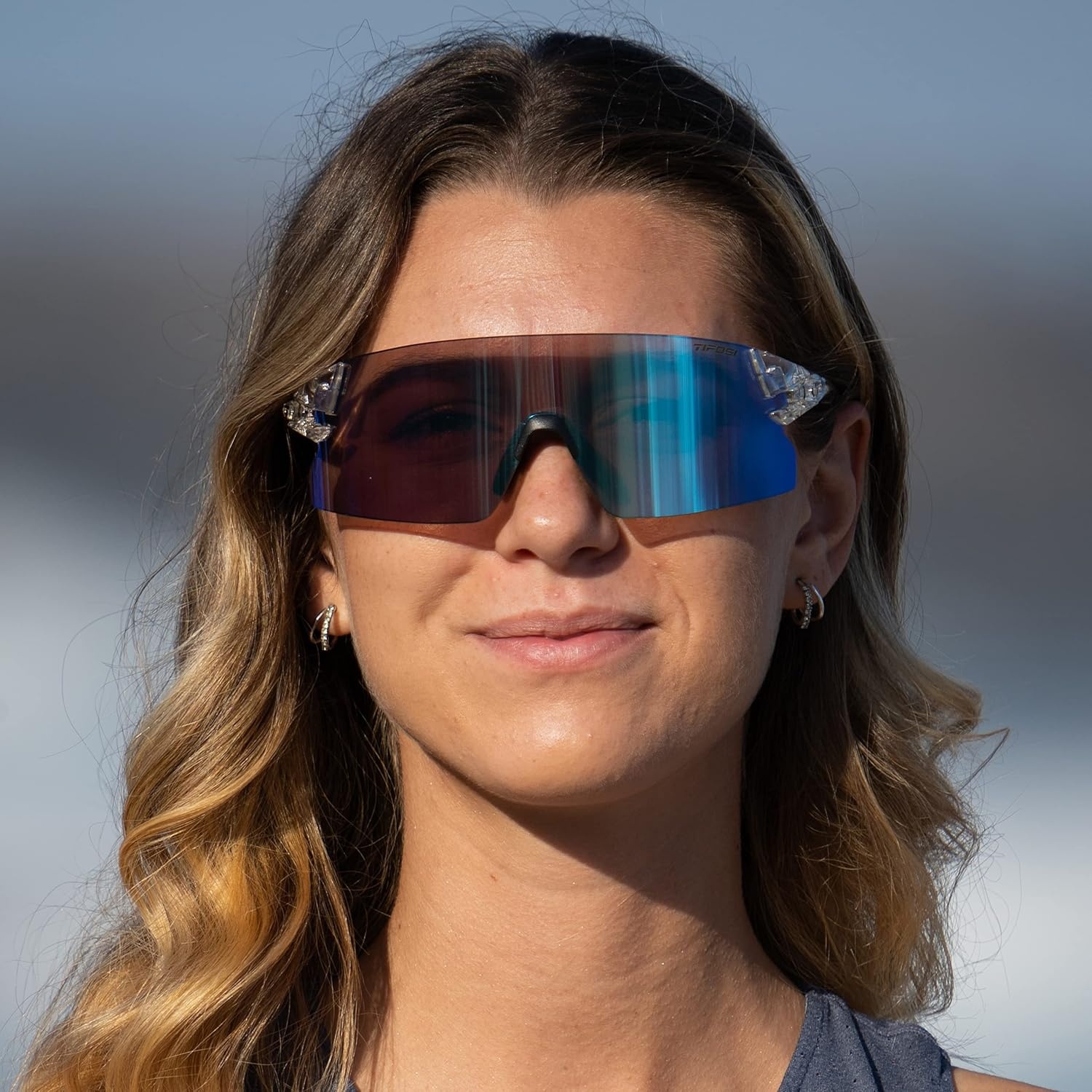 Tifosi Optics Rail XC Sport Sunglasses – Ideal For Cycling (Road & Gravel), Baseball, Softball and Running(Crystal Clear (Clarion Blue Fototec))