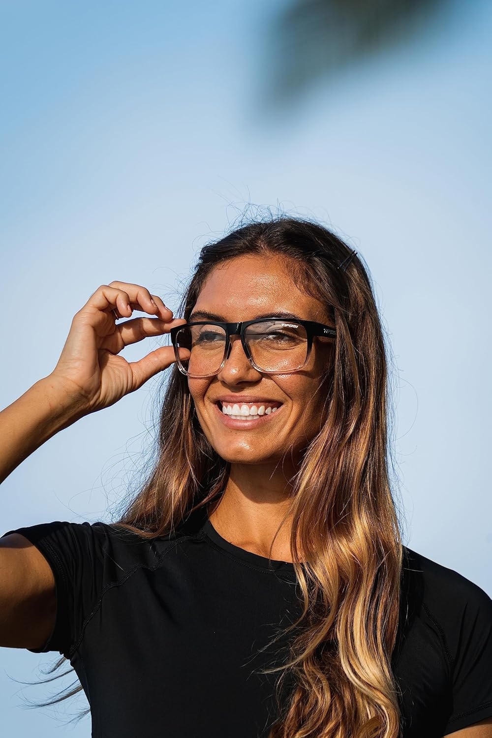 Tifosi Optics Swick Sunglass Bundles(Onyx Fade/Clear)
