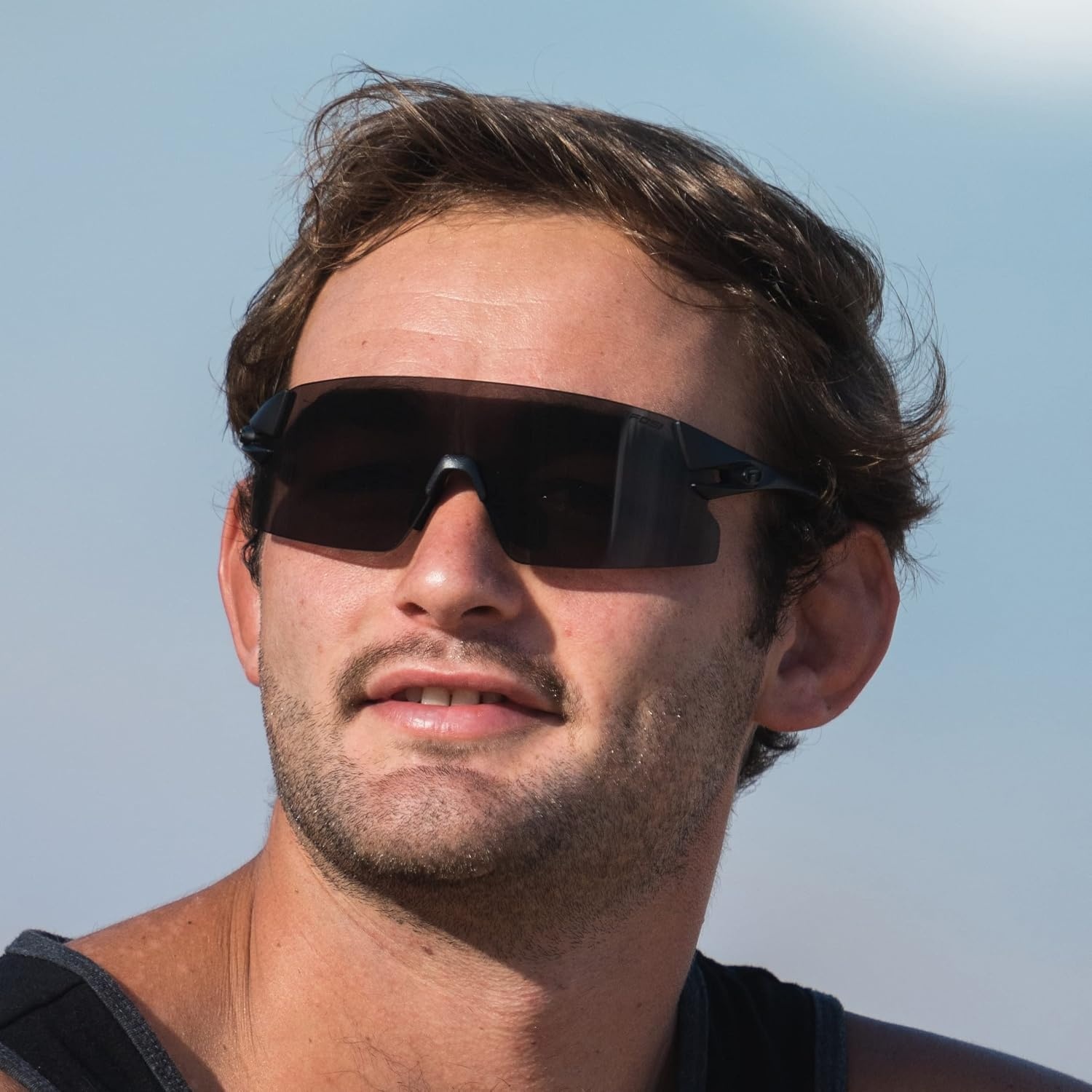 Tifosi Optics Rail XC Sport Sunglasses – Ideal For Cycling (Road & Gravel), Baseball, Softball and Running(Blackout (Smoke/Ac Red/Clear))