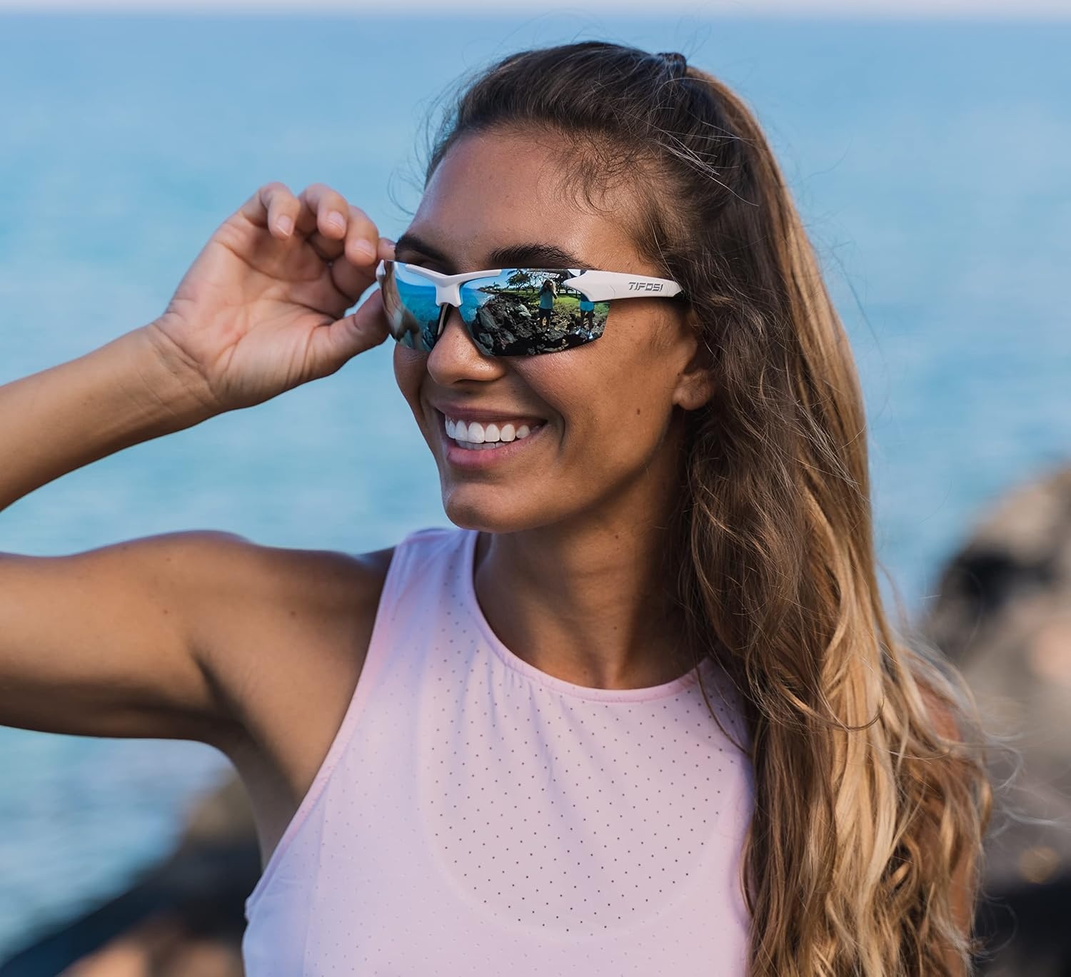 Tifosi Track Sport Men & Women Sunglasses – Ideal For Baseball, Golf, Pickleball, Running and Tennis – Unisex Glasses(White/Black (Smoke Bright Blue Lens))