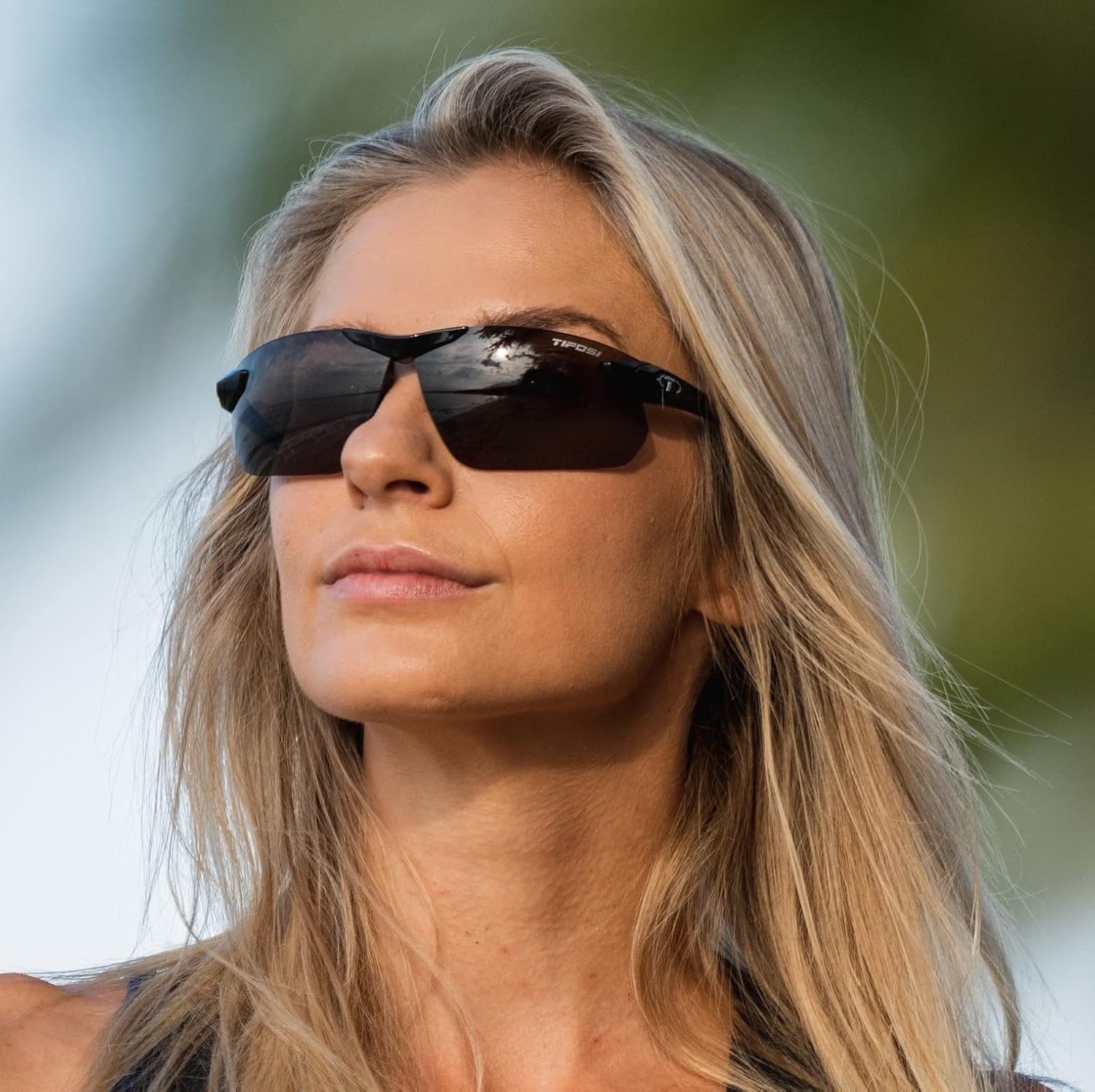 Tifosi Seek FC 2.0 Sport Sunglasses Men & Women – Ideal For Cycling, Golf, Hiking, Running, Tennis & Pickleball(Blackout  Smoke)