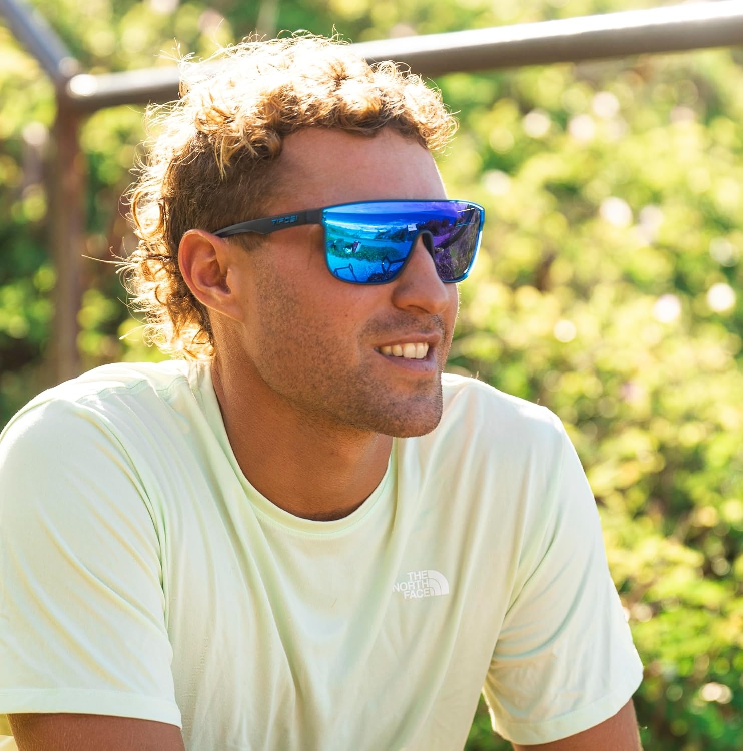 Tifosi Optics Sanctum XL Sunglasses(Midnight Vapor (Cobalt Blue Mirror))