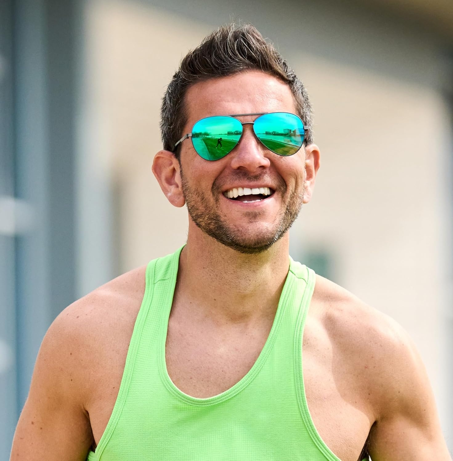 Tifosi Shwae Tangle Free Aviator Sunglasses For Men & Women – Ideal For Flying, Golf, Hiking and Running(Graphite (Smoke Green Lens))
