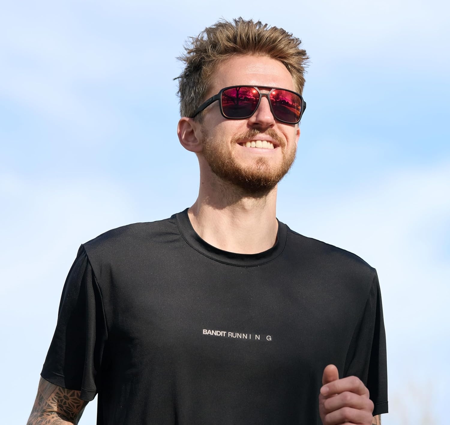 Tifosi Optics Salto Sunglasses(Blackout (Smoke Red Mirror))